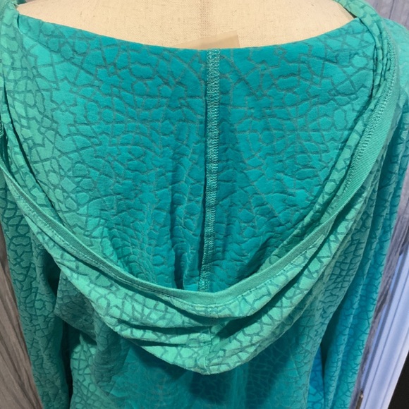 Long Sleeve Calvin Klein Hoody/Shirt - Aquamarine - Picture 5 of 6